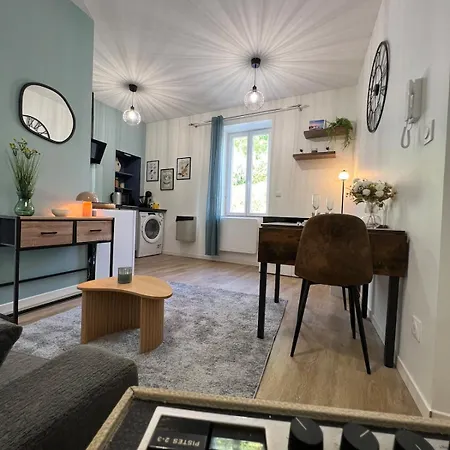 Le Forge T2 Cosy - Centre Ville - Stationnement Gratuit * Montluçon